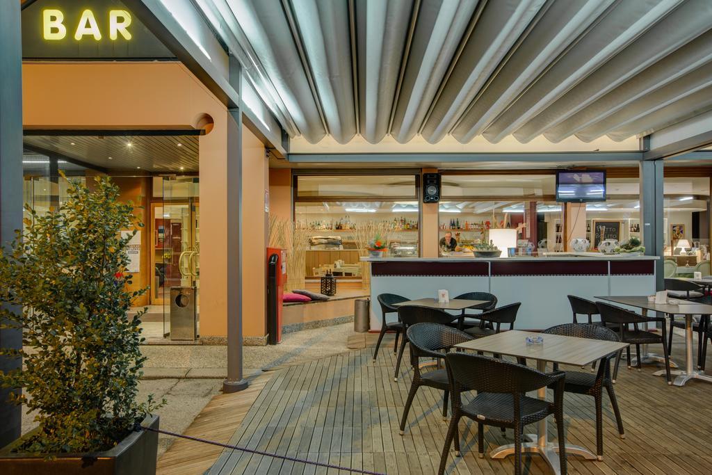 Hotel Eurorest Конельяно Экстерьер фото