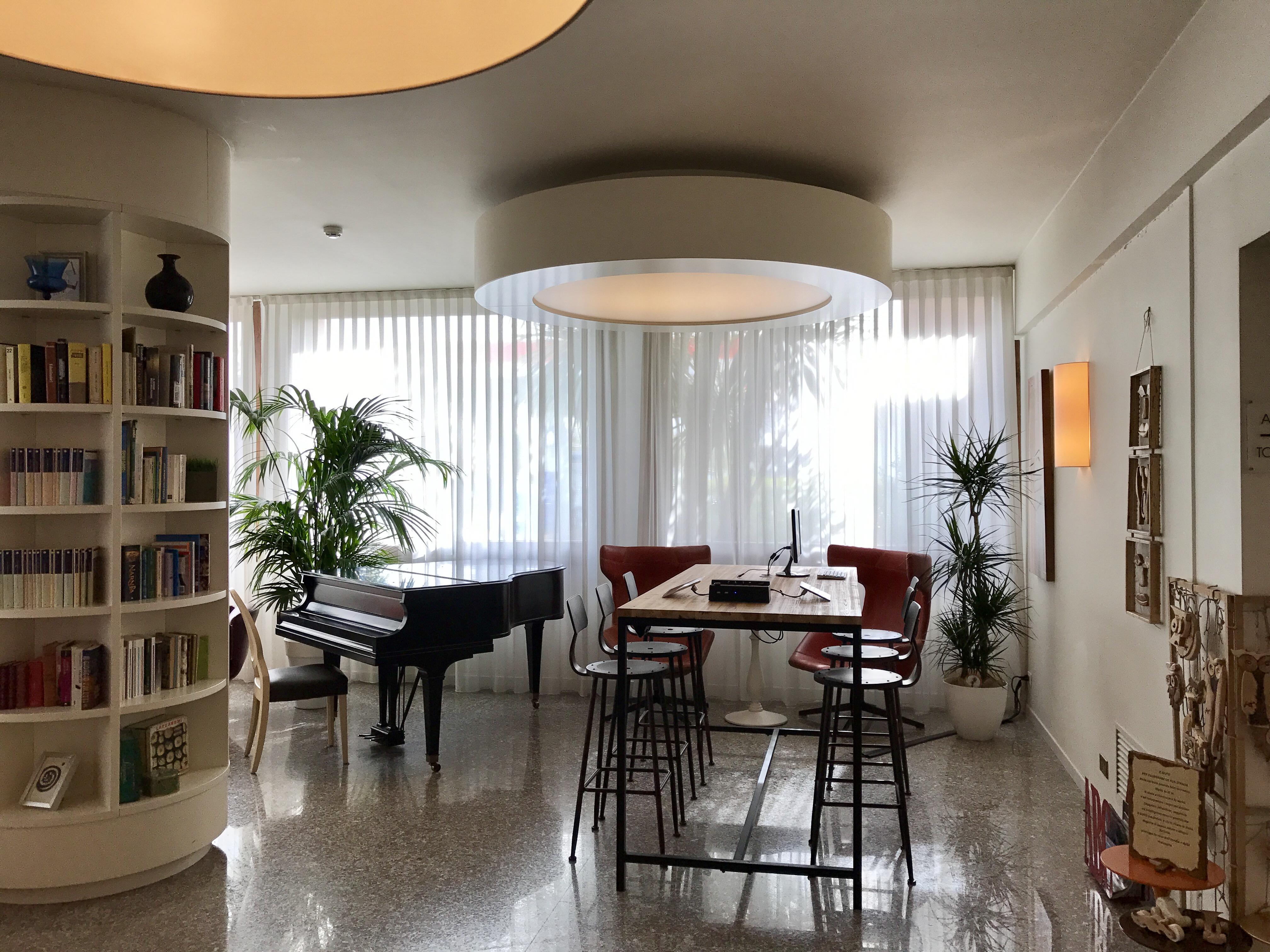 Hotel Eurorest Конельяно Экстерьер фото