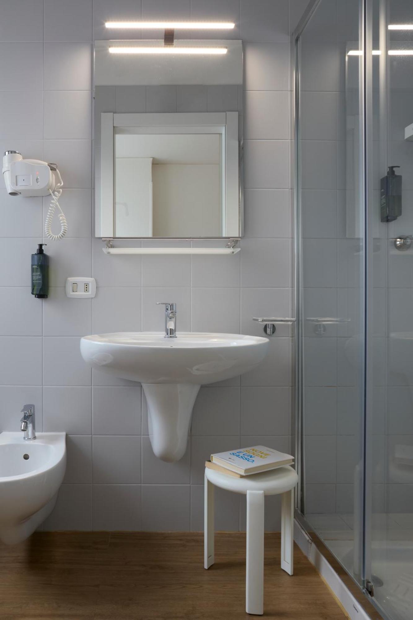 Hotel Eurorest Конельяно Экстерьер фото