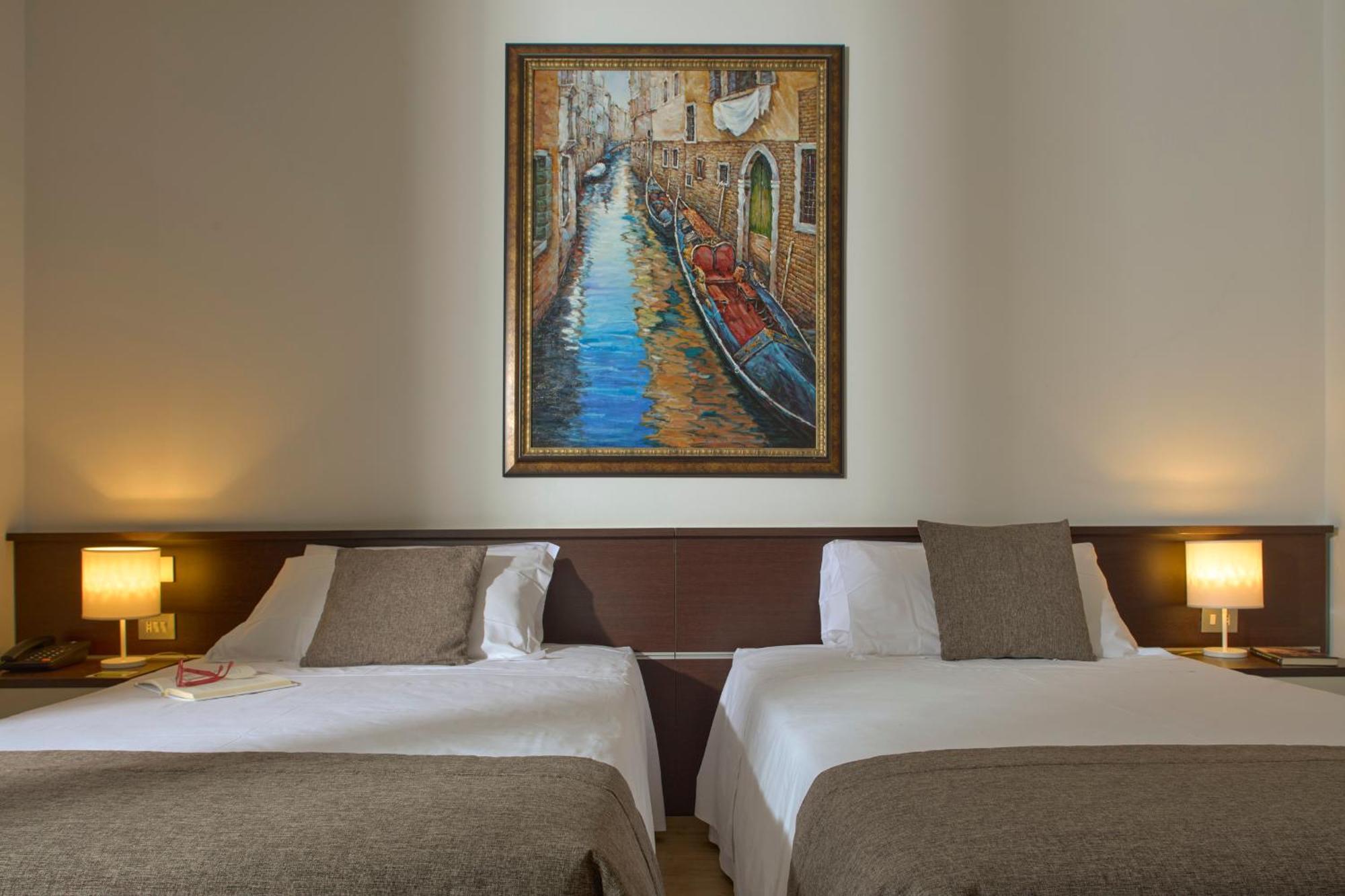 Hotel Eurorest Конельяно Экстерьер фото